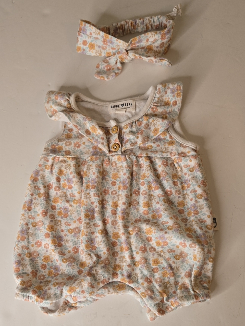 Baby Girl Romper And Matching Hairbow 0-3 Months